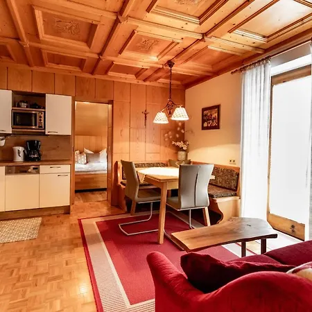 Holiday Im Gaestehaus Warter In Altenmarkt Altenmarkt im Pongau Exterior photo