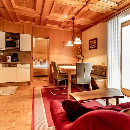 Holiday Im Gaestehaus Warter In Altenmarkt Altenmarkt im Pongau Exterior photo