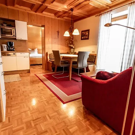 Holiday Im Gaestehaus Warter In Altenmarkt Altenmarkt im Pongau Exterior photo
